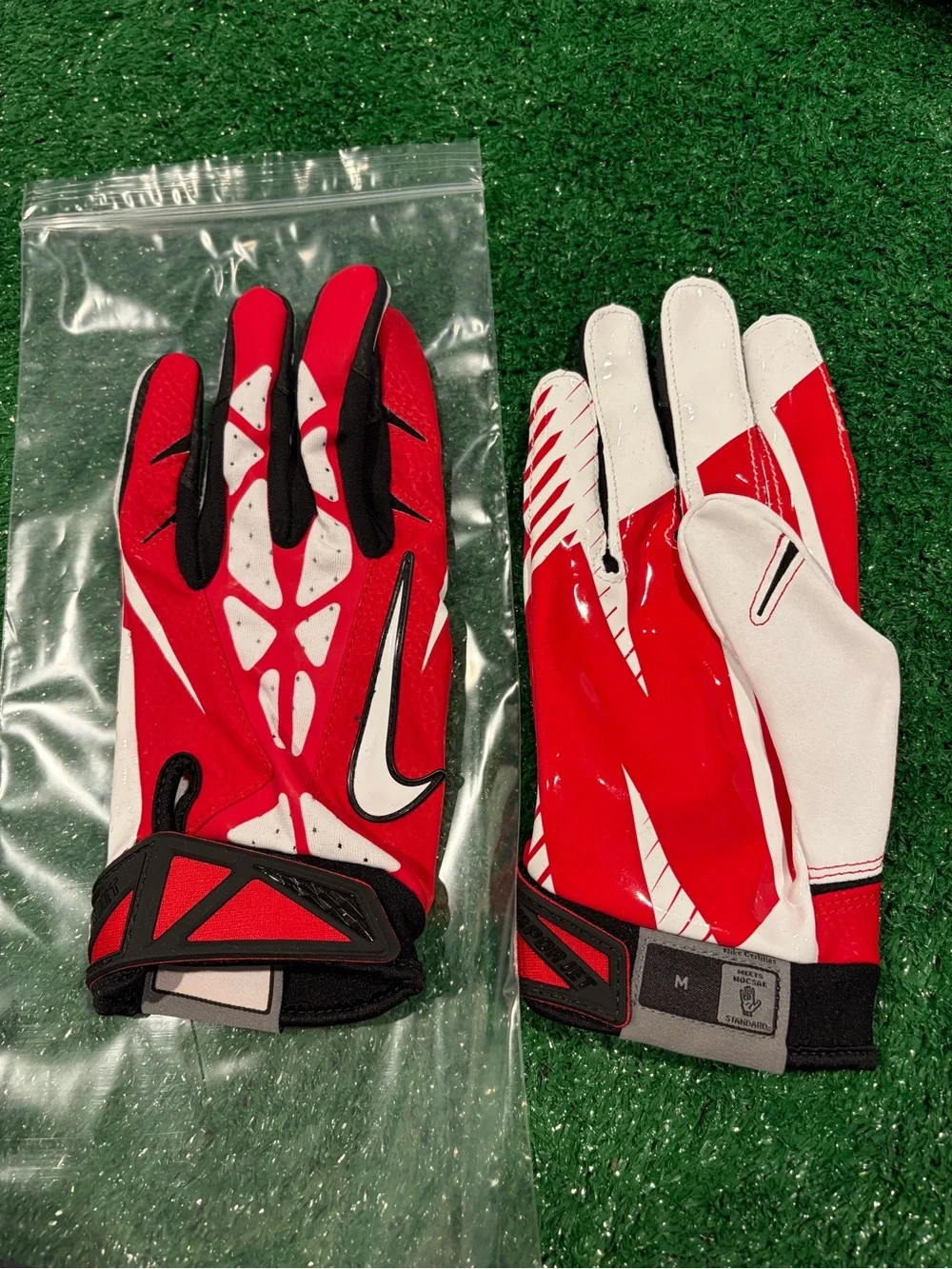 NEW NIKE VAPOR JET 2.0 WR FOOTBALL GLOVES